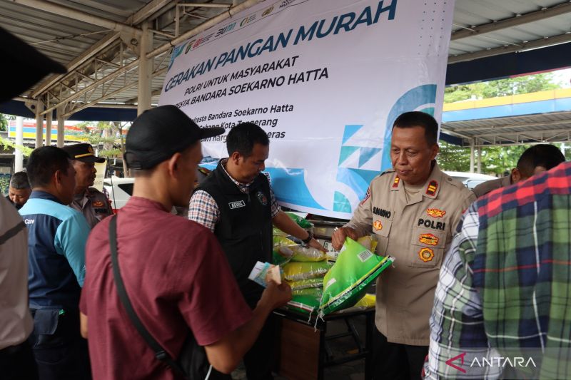 Polresta Luncurkan Penjualan Beras Murah di Bandara Soetta