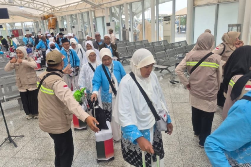 Jemaah Haji Reguler dan Khusus Tiba di Indonesia Hari Ini