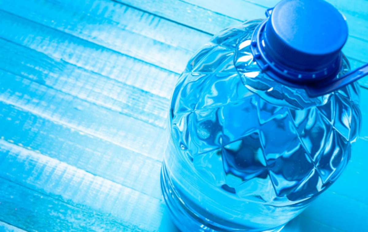 Air Galon Isi Ulang Punya Risiko Kontaminasi Bakteri Lebih Tinggi