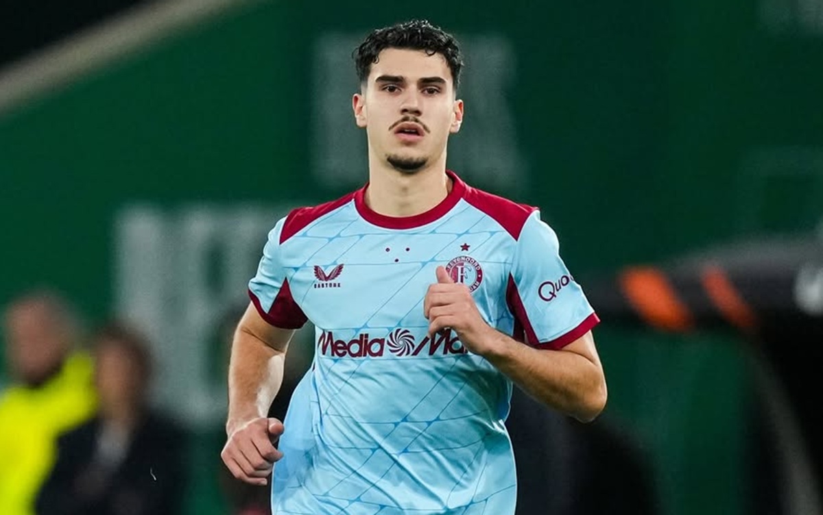 Feyenoord Senang, Shaqueel van Persie Tak Perlu Operasi Lutut