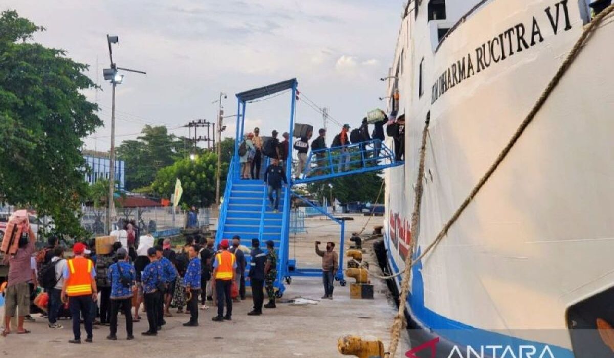 Peningkatan Angkutan Laut di Pelabuhan Sampit untuk Mudik 2026