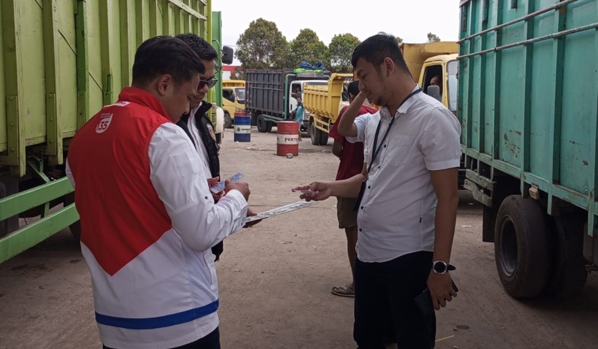Ribuan Barcode Siluman Diblokir, Antrean Solar di Jambi Panjang