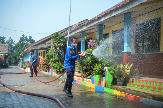 Mata Terkena Abu Vulkanik Perlu Dibilas dengan Air Bersih