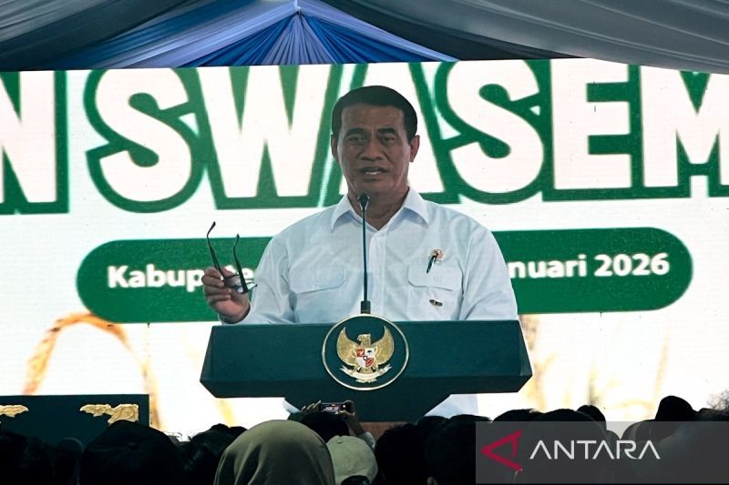 Mentan Siap Copot Pejabat Jika Target Swasembada Tak Tercapai