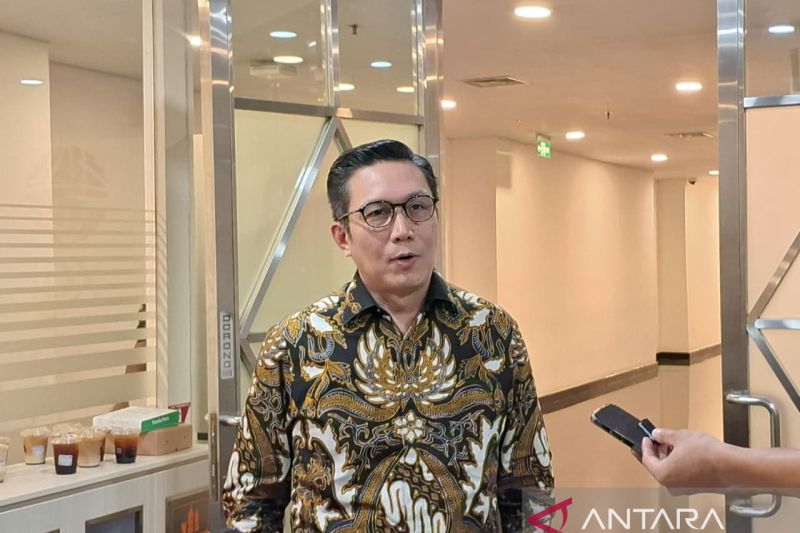 Pjs Dirut BEI Ajak Investor Fokus pada Investasi Jangka Panjang