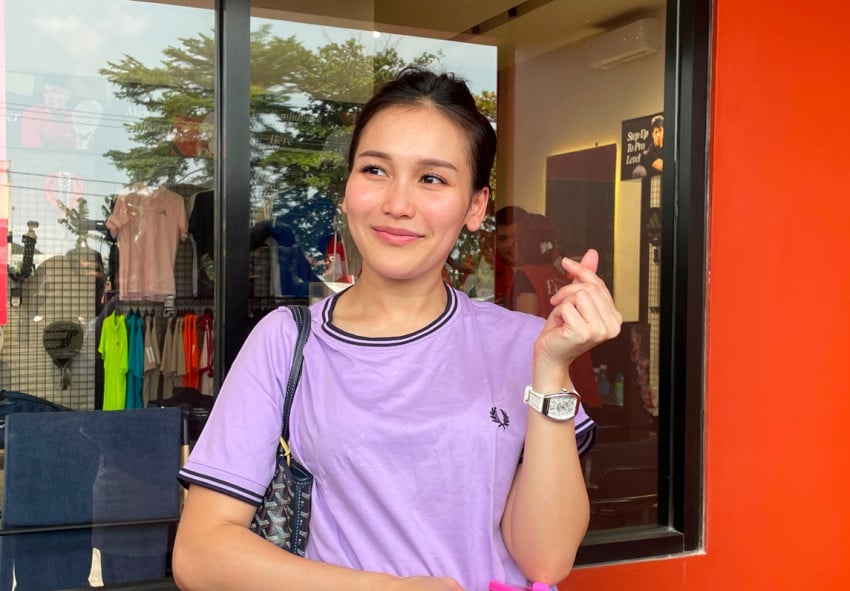 Ayu Ting Ting dan Kevin Gusnadi Rayakan HUT RI ke-81 Main Padel