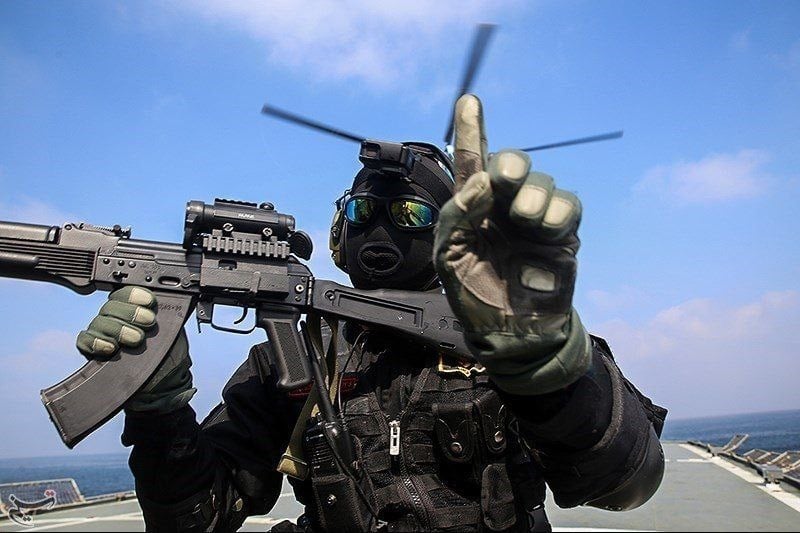 IRGC Siapkan Diri Menyambut Kapal Perang AS di Selat Hormuz