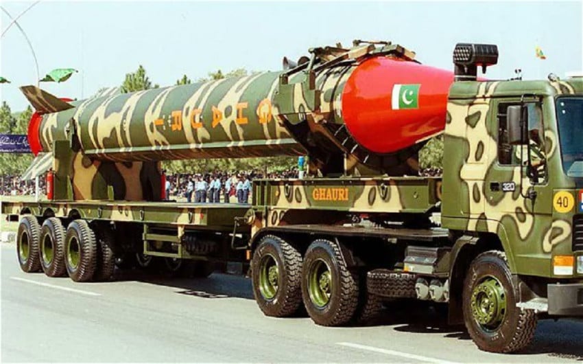 Perubahan Struktur Militer Pakistan Memicu Pertanyaan Kendali Nuklir