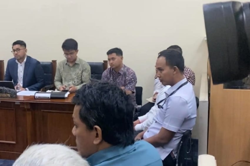 Salinan Ijazah Jokowi Masih Dalam Segel di Sidang KIP